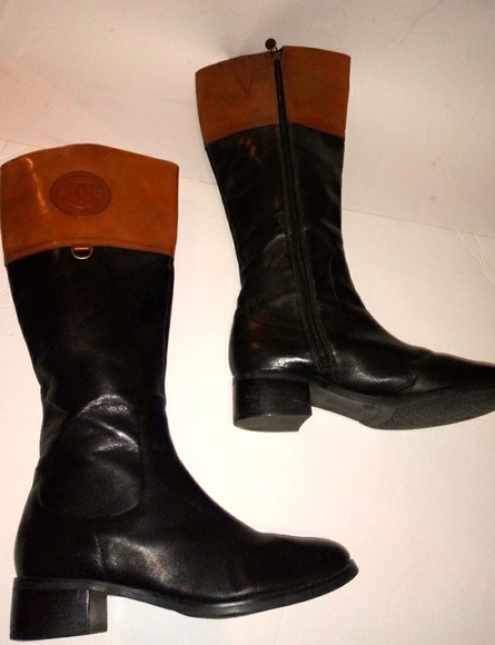 Etienne Aigner brown and black riding boots - Picture 7 of 16